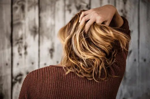 How to Use Dry Shampoo Properly - Hair Holistic